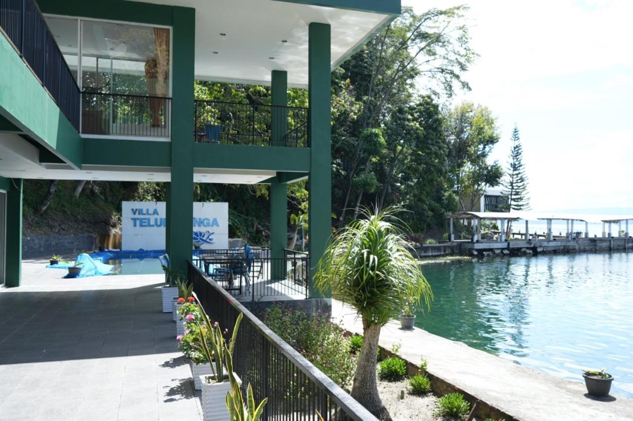 Tiara Bunga Hotel & Villa Balige Exterior foto